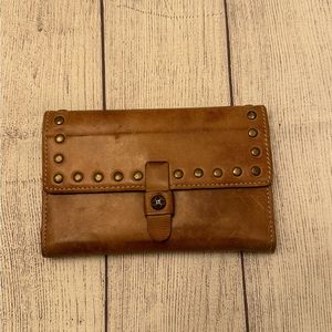 Patricia Nash Colli Flap Wallet